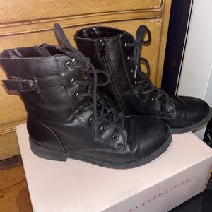 The Children’s Place Black Boots